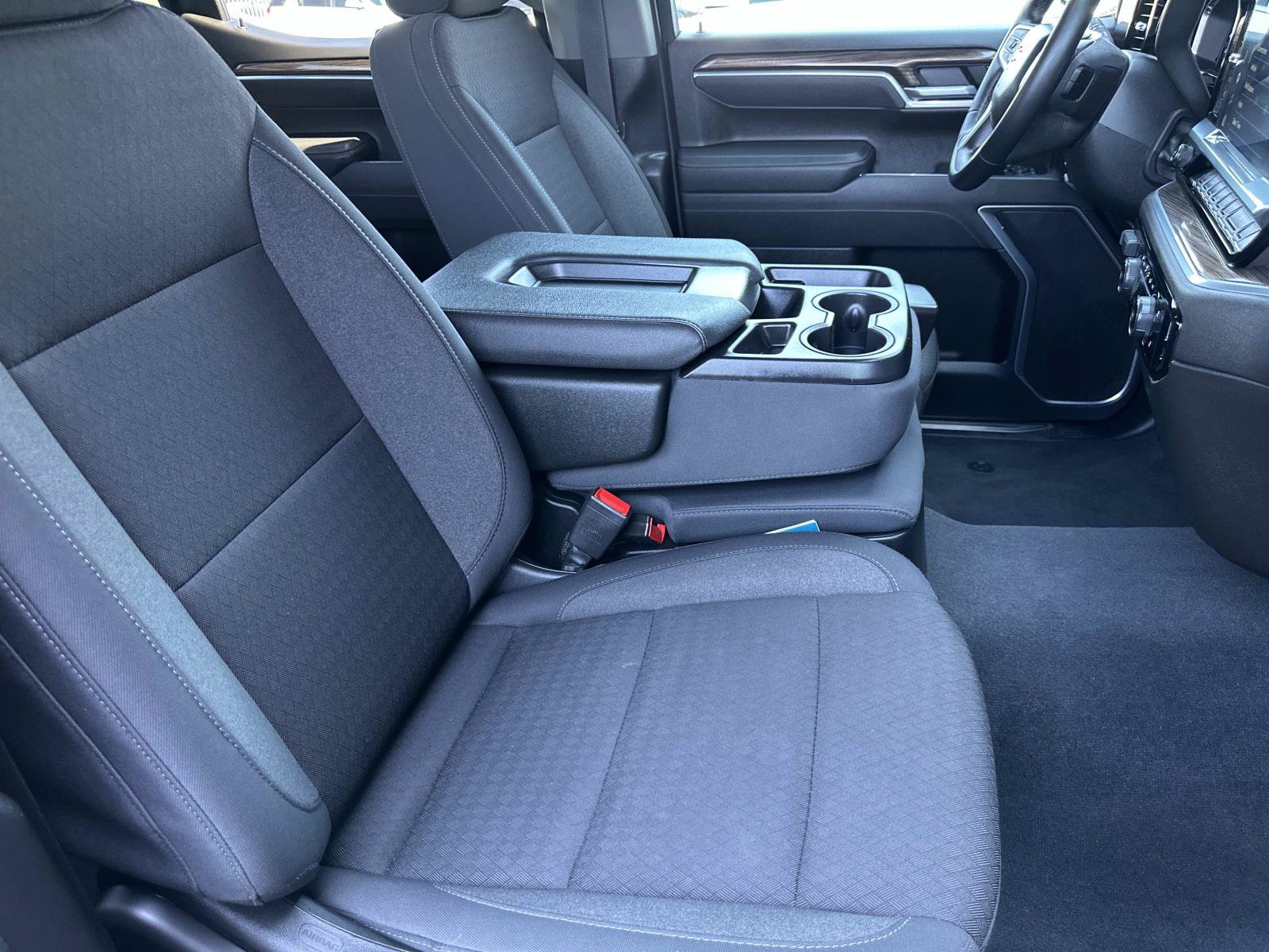 Used 2026 Chevrolet Silverado 1500 LT RWD image 29
