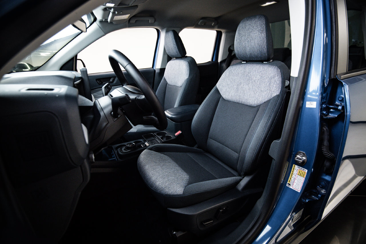 Used 2025 Ford Maverick XLT w/ XLT Luxury Package FWD image 5