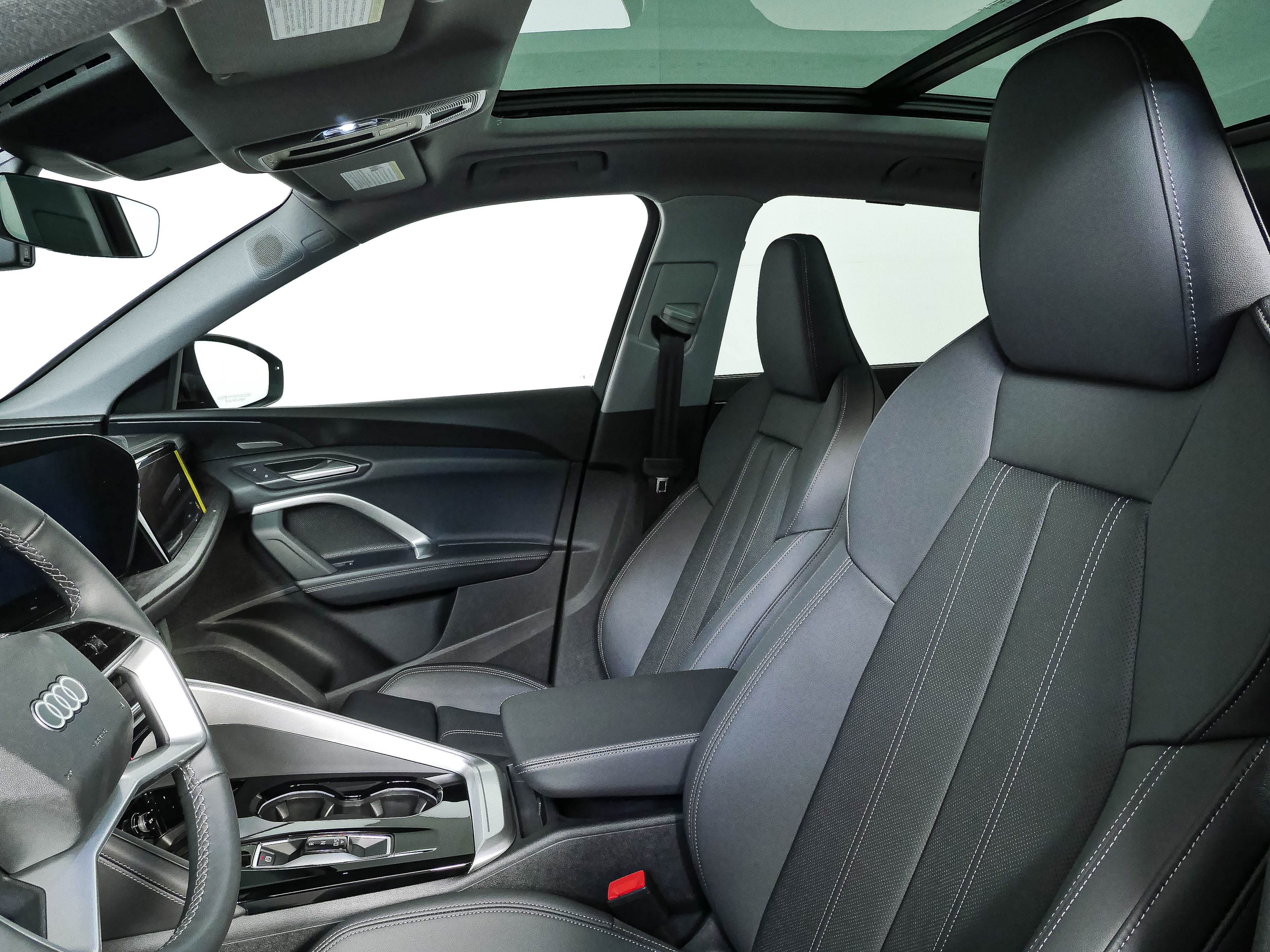 New 2026 Audi Q5 Premium Plus AWD/4WD image 5