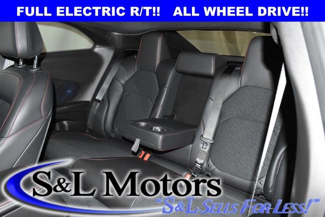 Used 2025 Dodge Charger R/T w/ Quick Order Package 25M R/T image 25