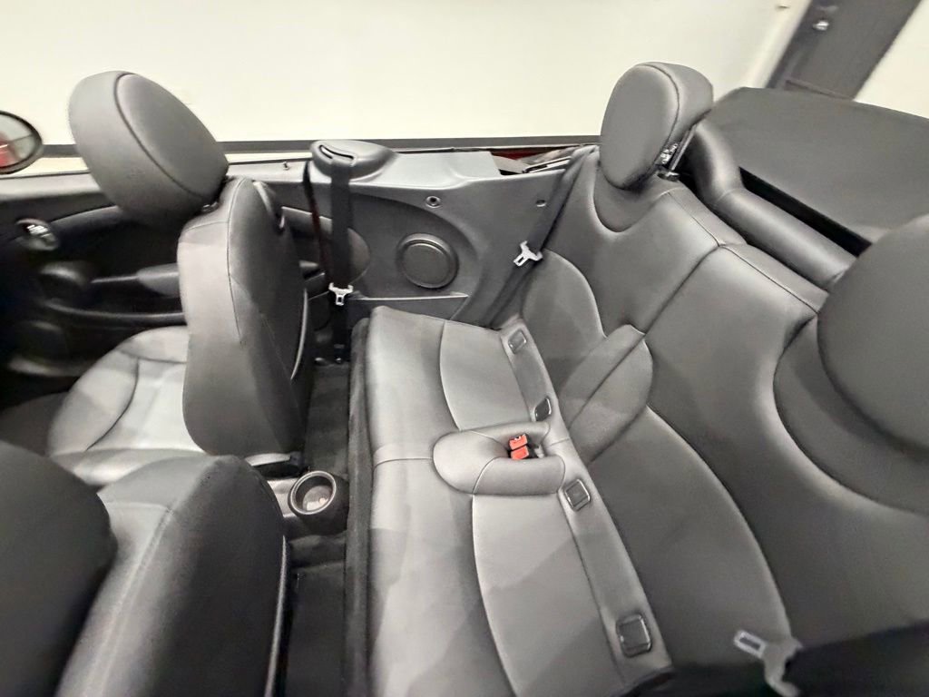 Used 2014 MINI Cooper Convertible FWD image 26