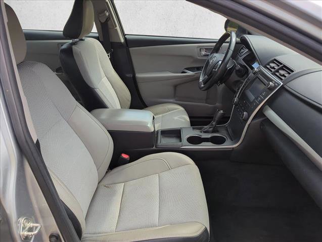 Used 2017 Toyota Camry SE w/ Protection Package (Q2) FWD image 17