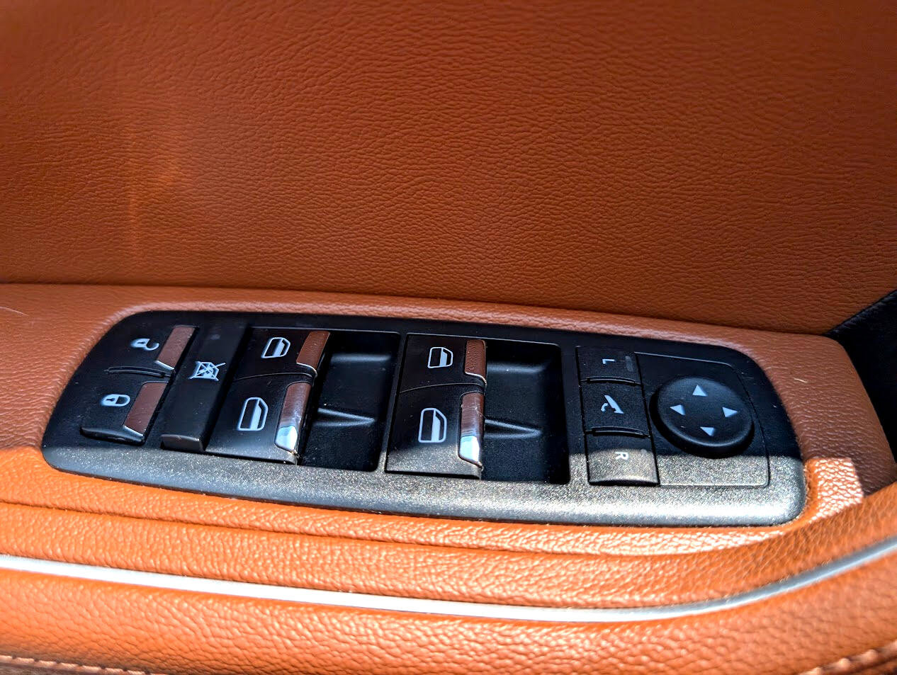 Used 2019 Maserati Levante image 31