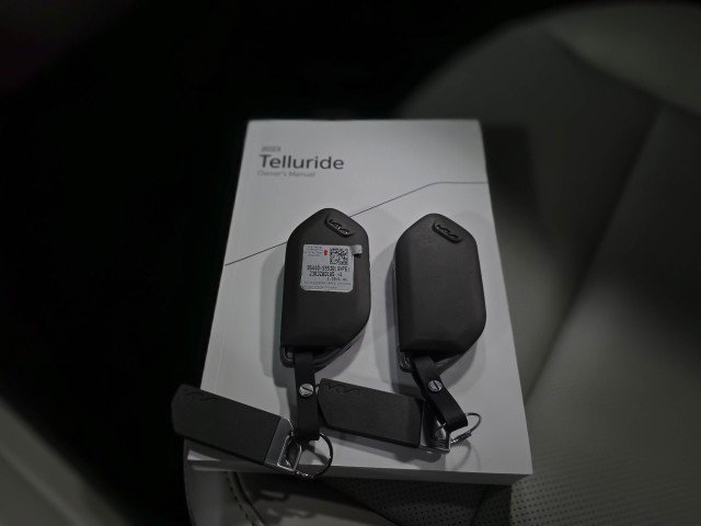 Used 2023 Kia Telluride S w/ S Sunroof Package image 40