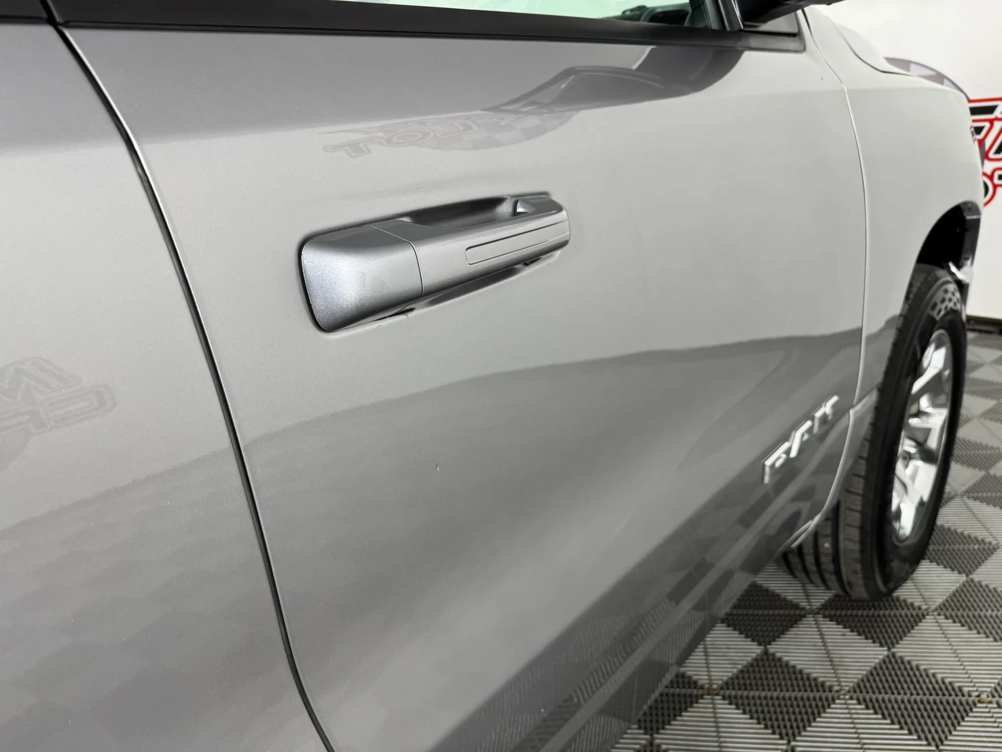 Used 2022 RAM 1500 Big Horn AWD/4WD image 28