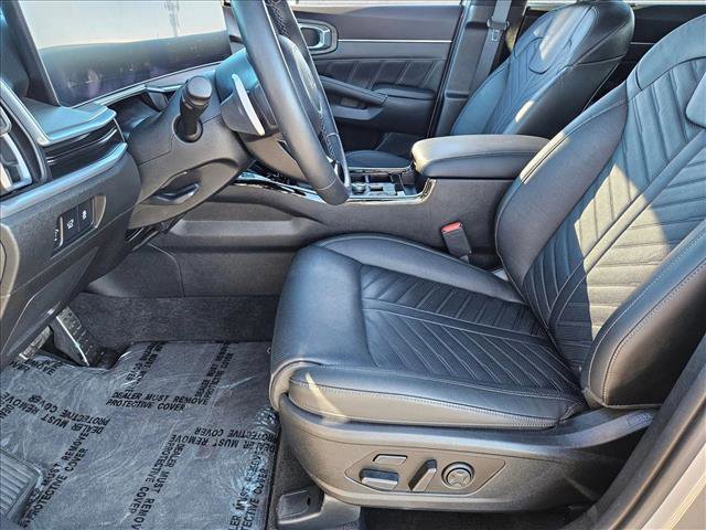 Used 2024 Kia Sorento SX Prestige image 16