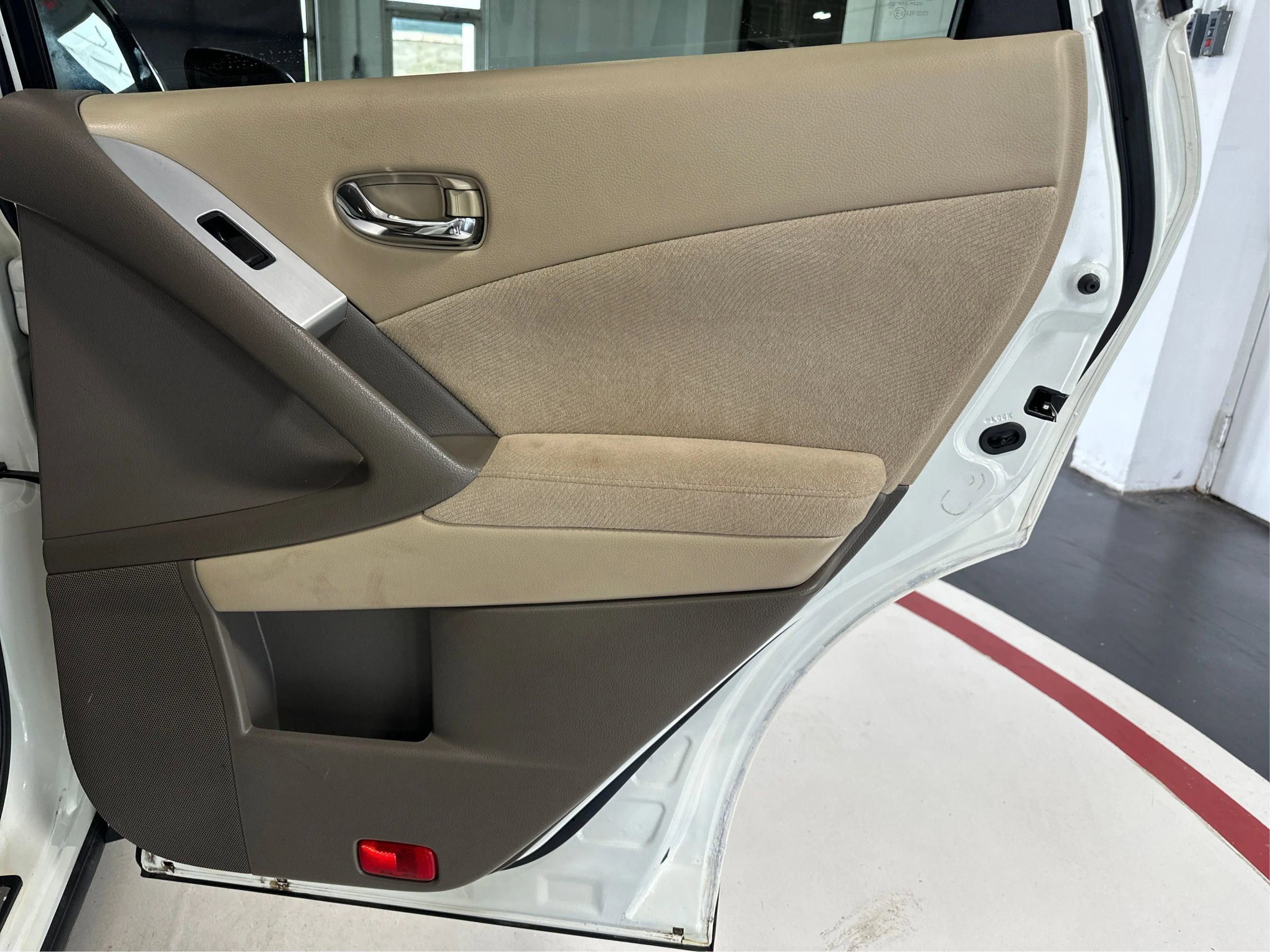 Used 2013 Nissan Murano S image 15