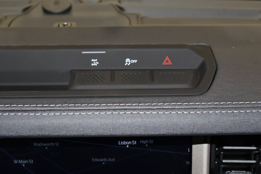 New 2025 Ford Bronco Outer Banks image 22