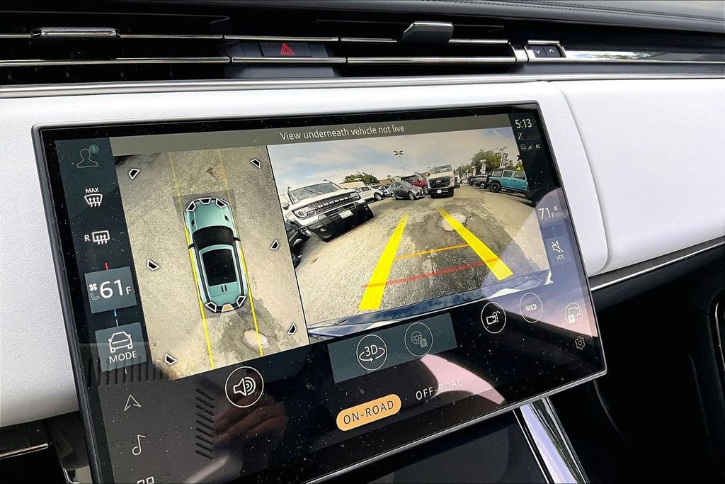 Used 2025 Land Rover Range Rover Sport Dynamic SE image 23