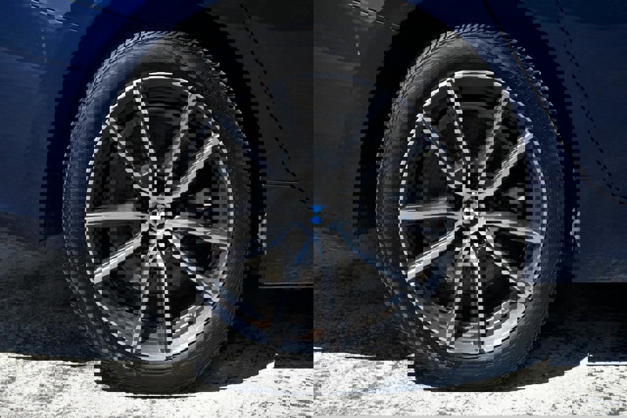 Used 2021 BMW 330i Sedan w/ Convenience Package image 13