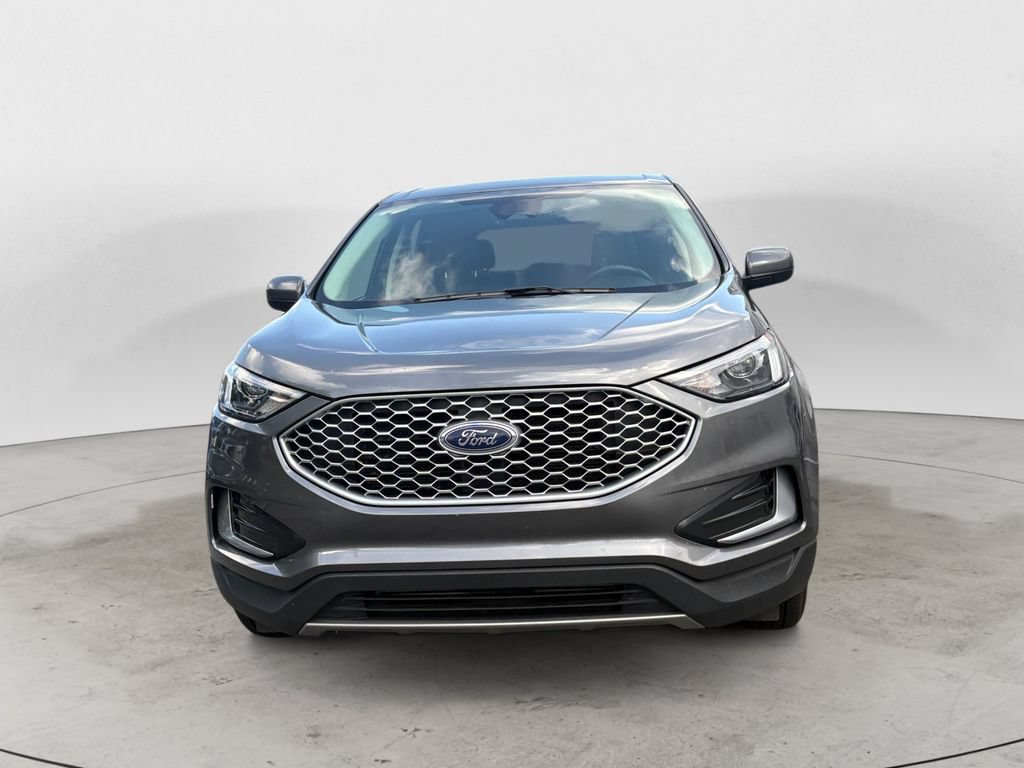 Used 2024 Ford Edge SEL AWD/4WD image 8