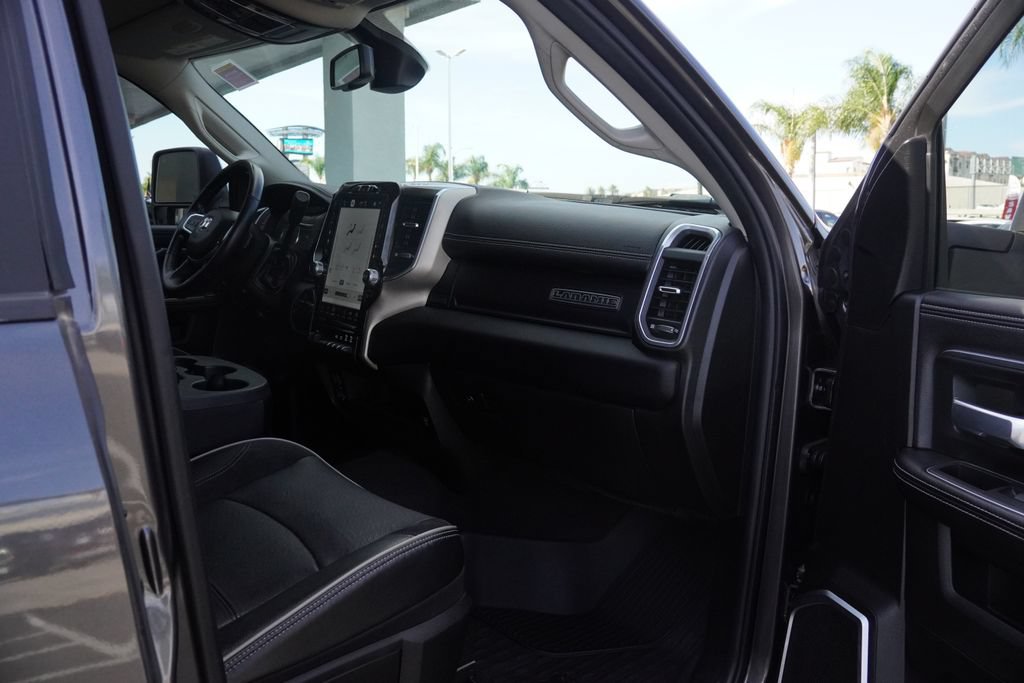 Used 2023 RAM 3500 Laramie AWD/4WD image 34