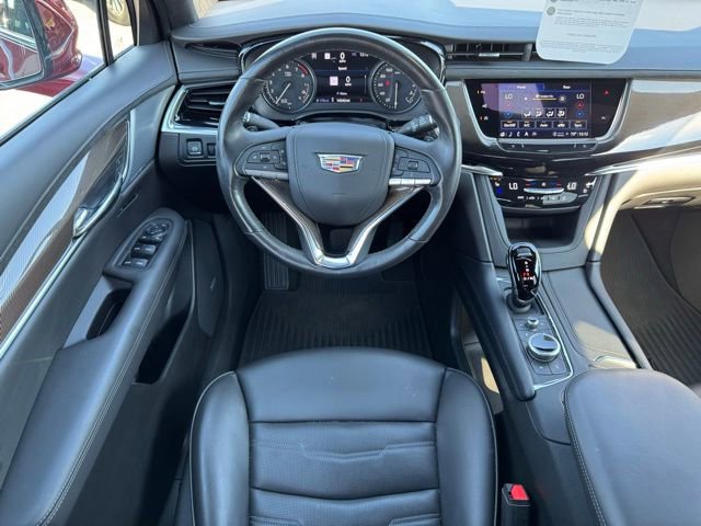 Certified 2024 Cadillac XT6 Premium Luxury w/ Platinum Package image 15