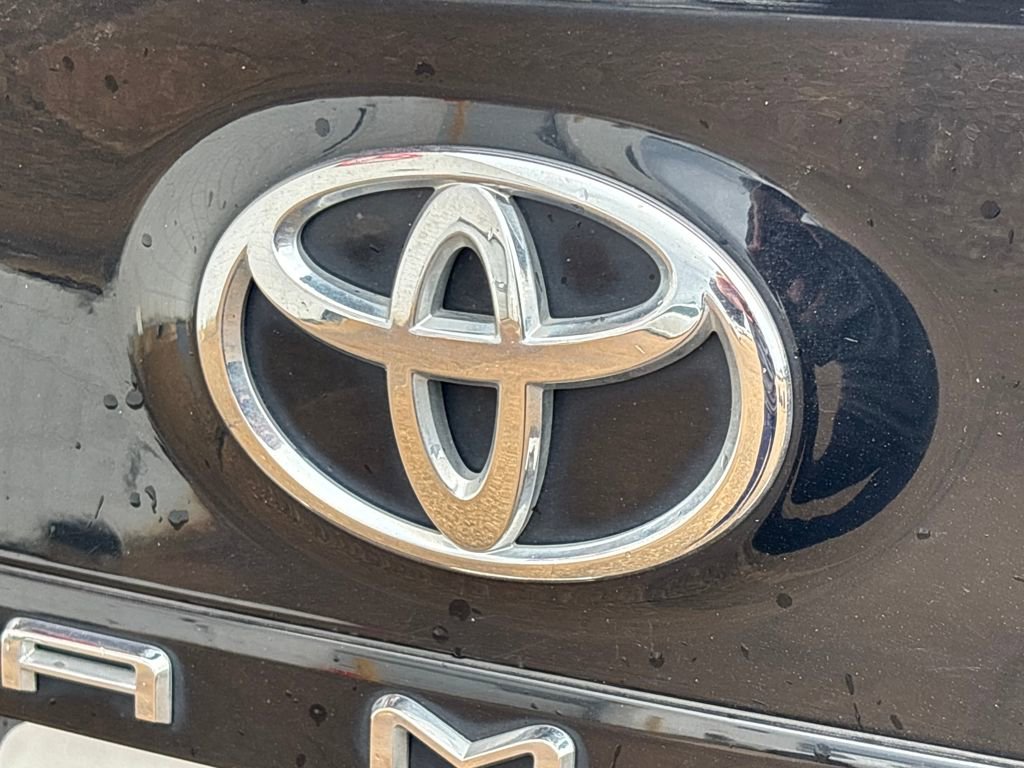 Used 2021 Toyota Camry SE image 28