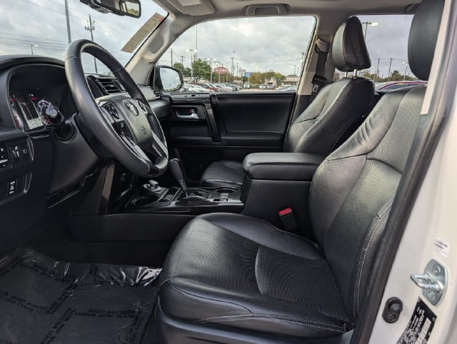 Used 2021 Toyota 4Runner Nightshade AWD/4WD image 27