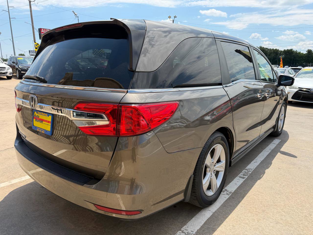 Used 2019 Honda Odyssey EX-L image 5