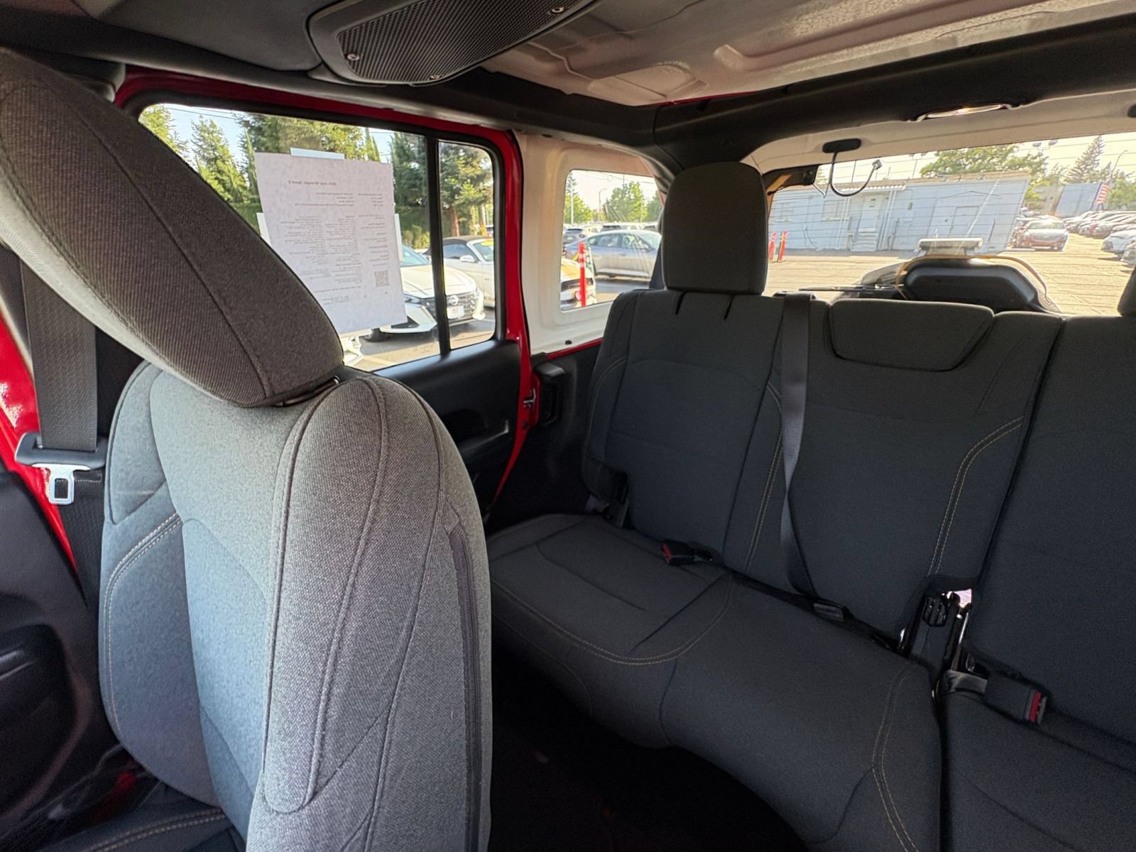 Used 2025 Jeep Wrangler Unlimited Sport AWD/4WD image 33