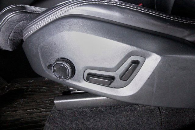 Certified 2023 Volvo XC90 B6 Ultimate w/ Protection Package Premier image 12