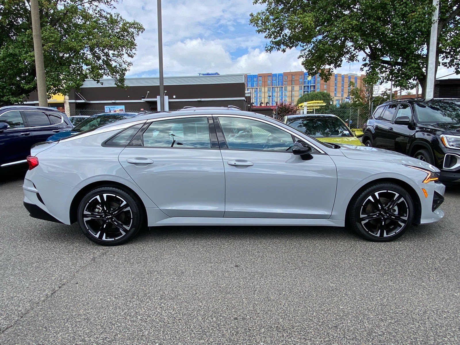 Used 2024 Kia K5 GT-Line AWD/4WD image 2