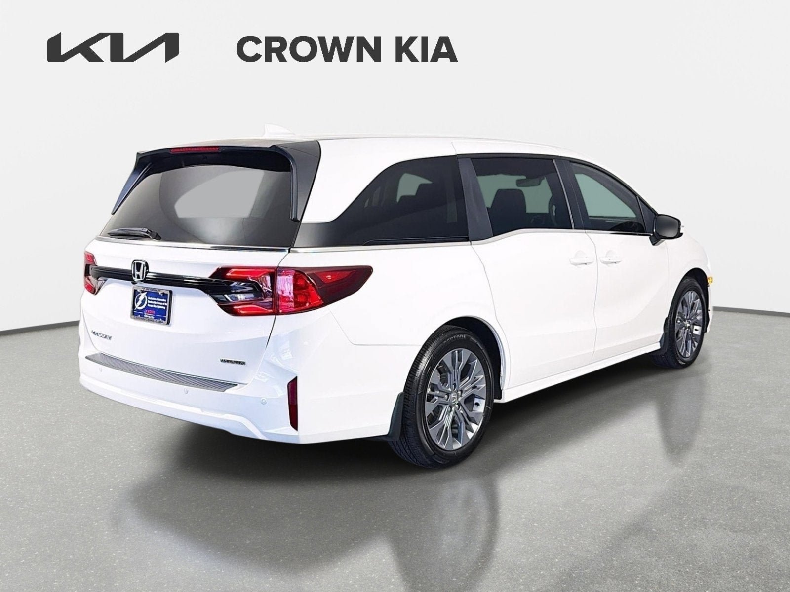 Used 2026 Honda Odyssey Touring image 6