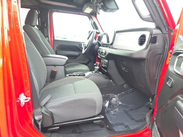 Used 2024 Jeep Wrangler Sport S AWD/4WD image 34