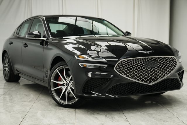 Used 2025 Genesis G70 2.5T