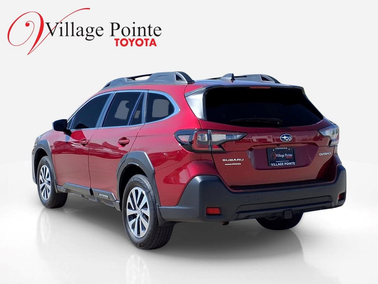 Used 2023 Subaru Outback Premium AWD/4WD image 4