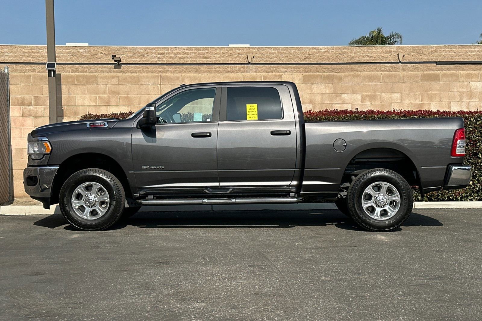 Used 2024 RAM 2500 Big Horn image 7