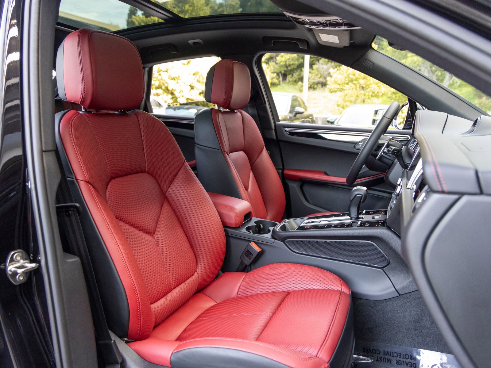 New 2025 Porsche Macan image 56
