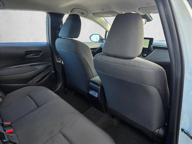 Used 2025 Toyota Corolla LE image 18