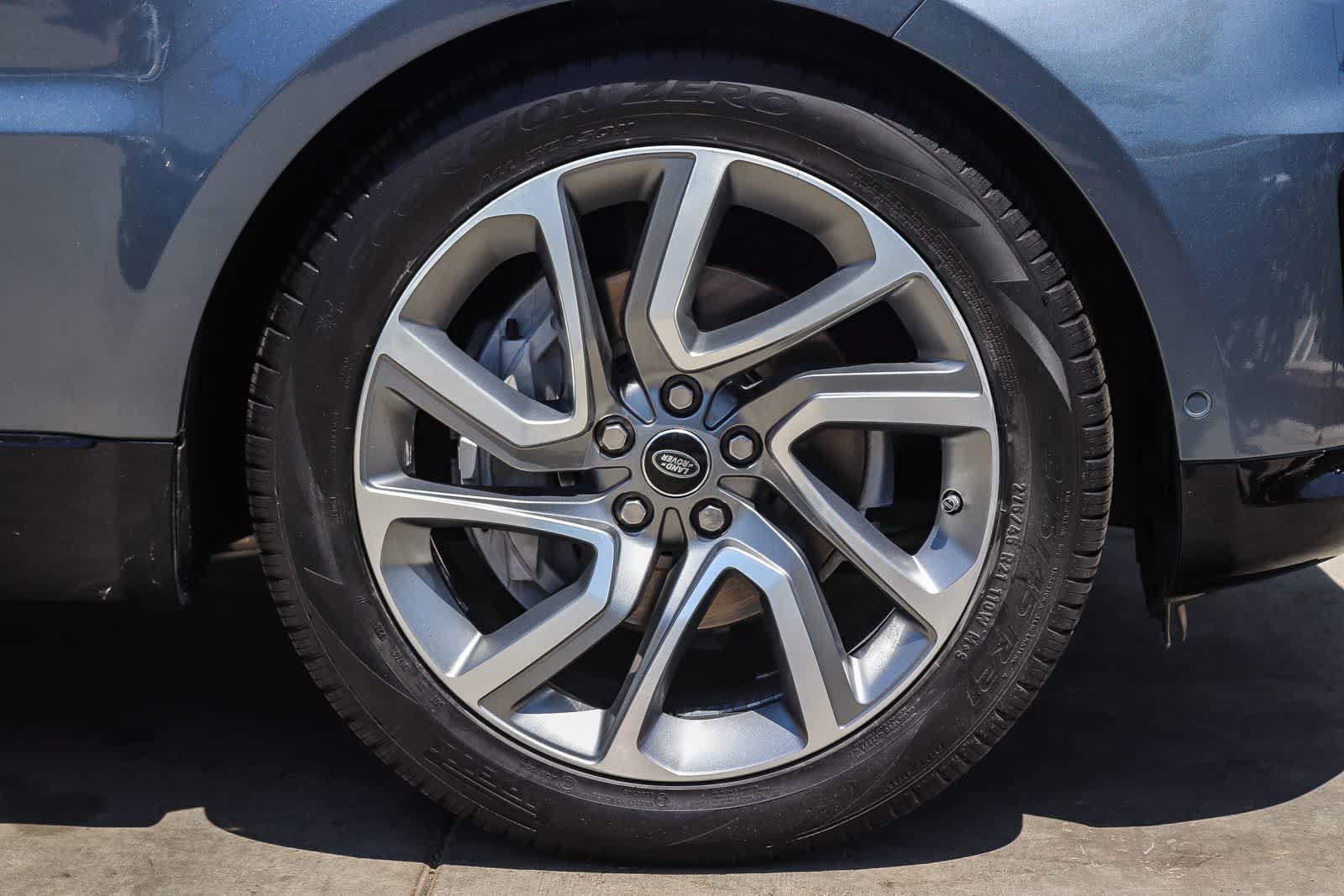 Used 2020 Land Rover Range Rover Sport HSE AWD/4WD image 9