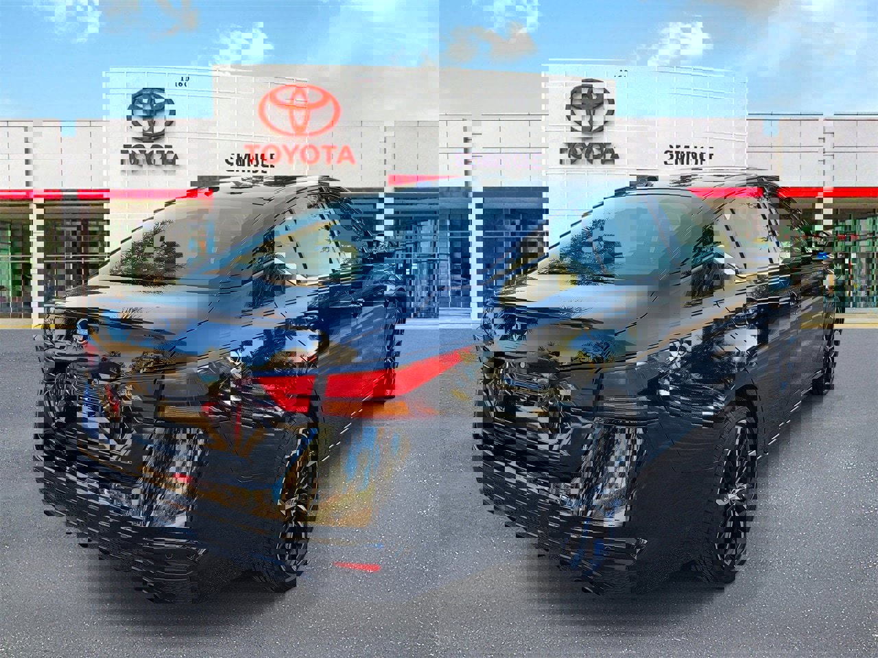 Used 2025 Nissan Altima 2.5 SR image 3