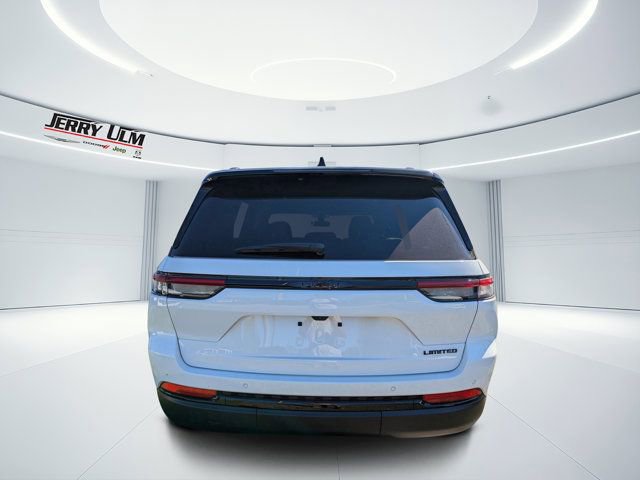 New 2025 Jeep Grand Cherokee Limited w/ Black Appearance Package image 4