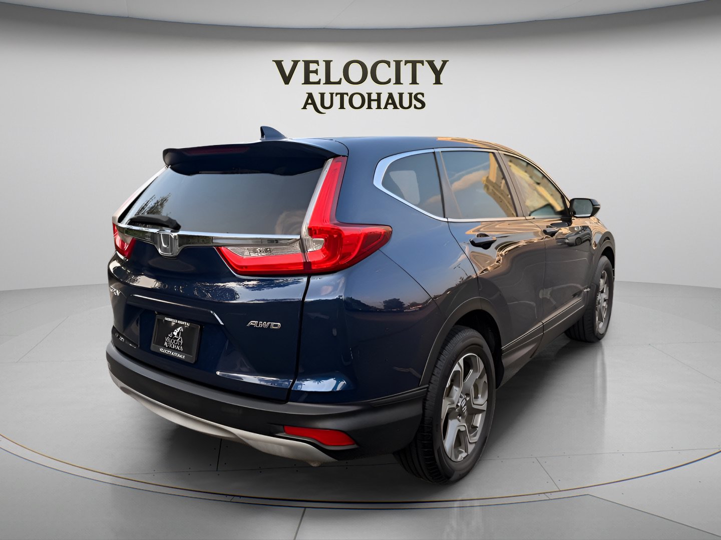 Used 2017 Honda CR-V EX-L image 6