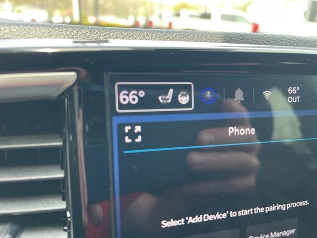 Used 2025 Chrysler Pacifica Select FWD image 22