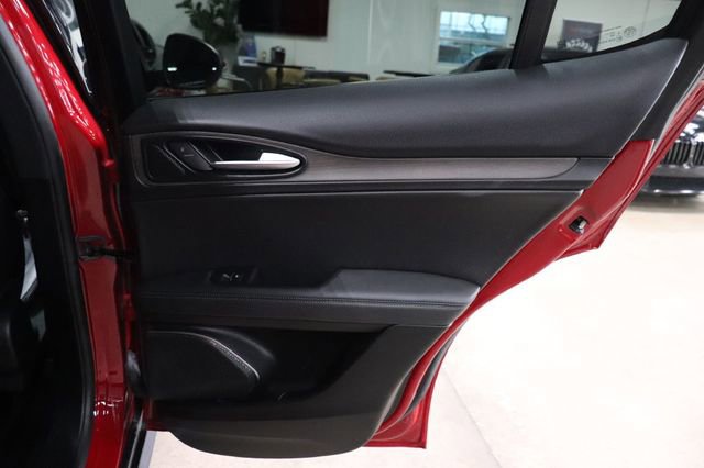 Used 2022 Alfa Romeo Stelvio Ti w/ Active Assist Plus Package image 19