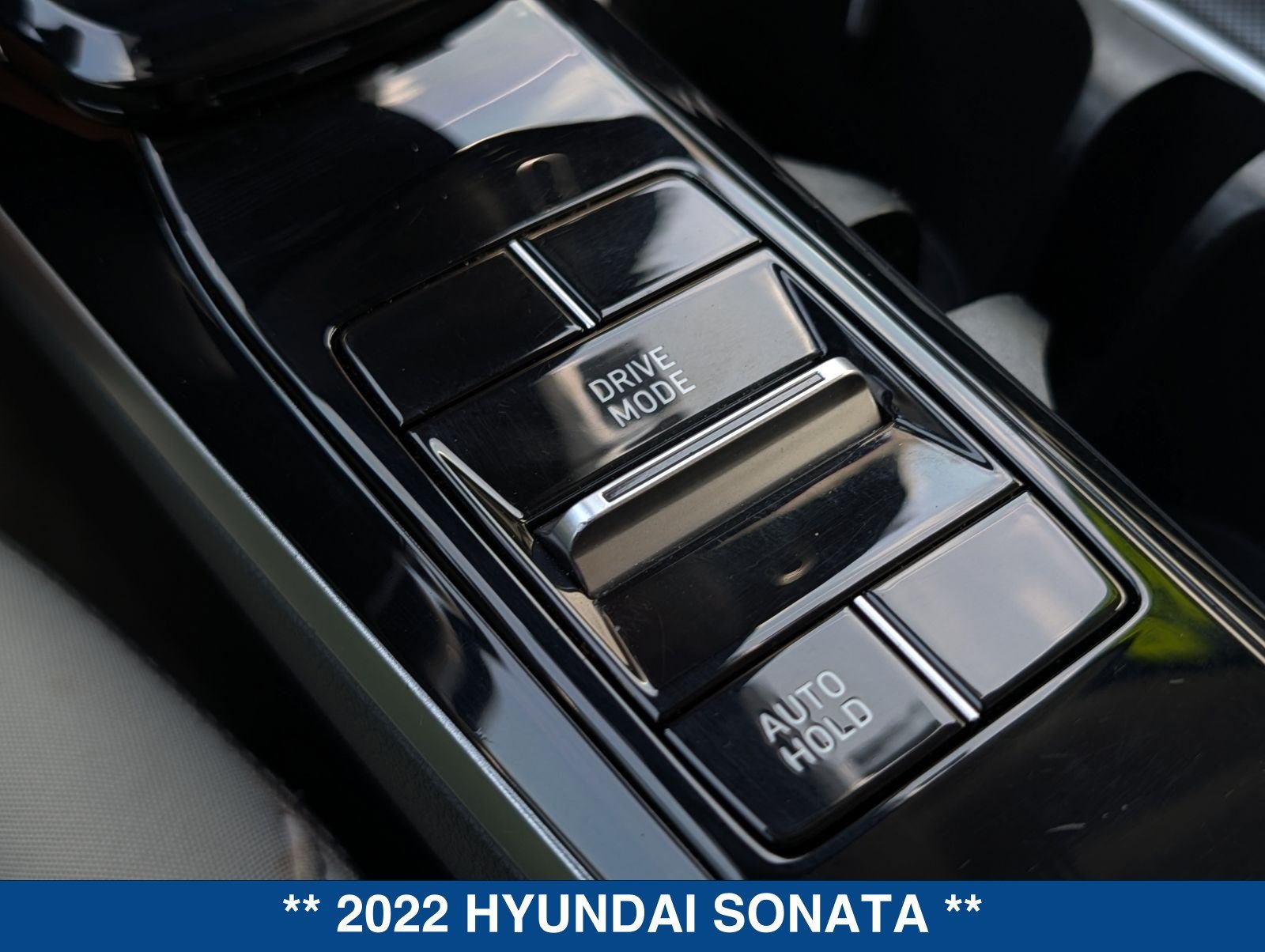 Used 2022 Hyundai Sonata SEL w/ Preferred Accessory Package FWD image 30
