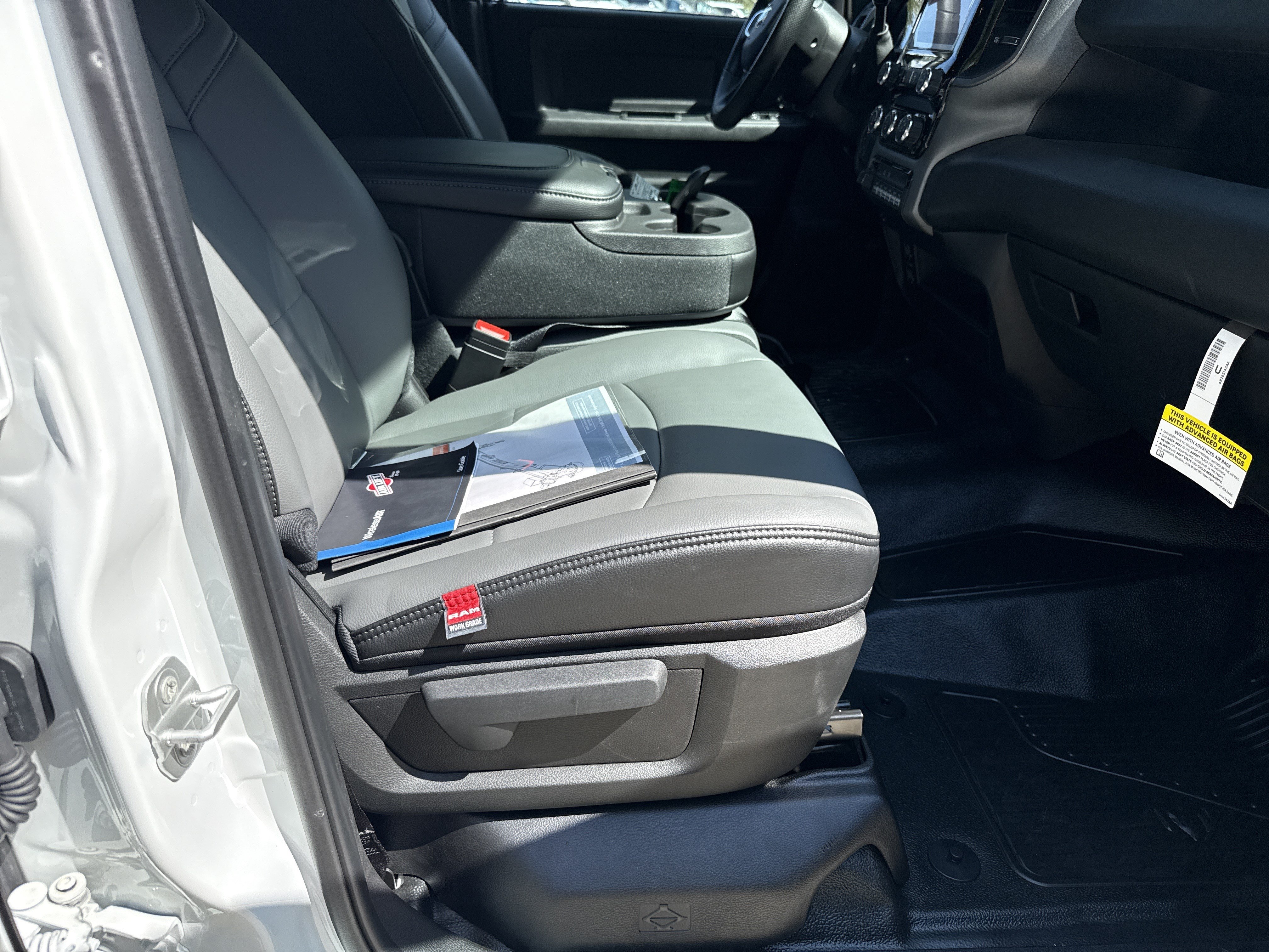 New 2026 RAM 5500 Tradesman AWD/4WD image 15