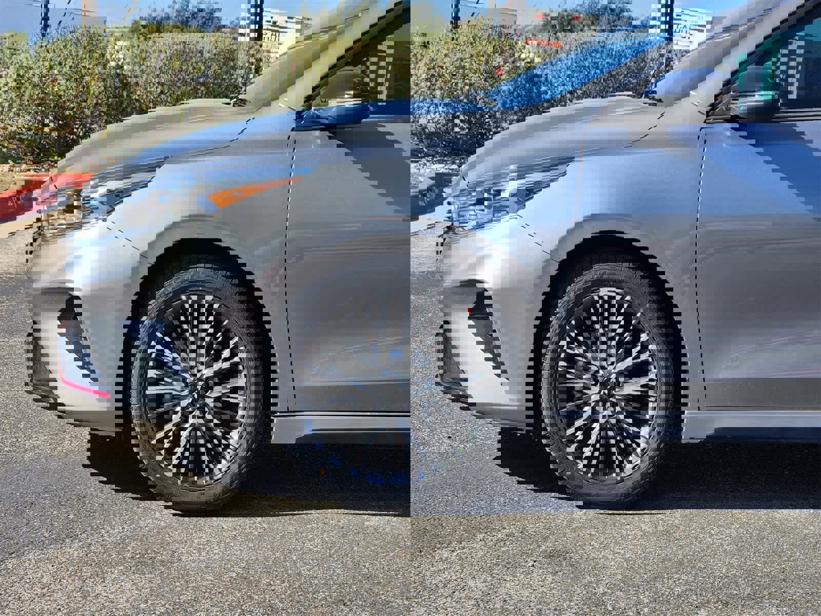 Certified 2022 Kia Forte GT-Line image 9