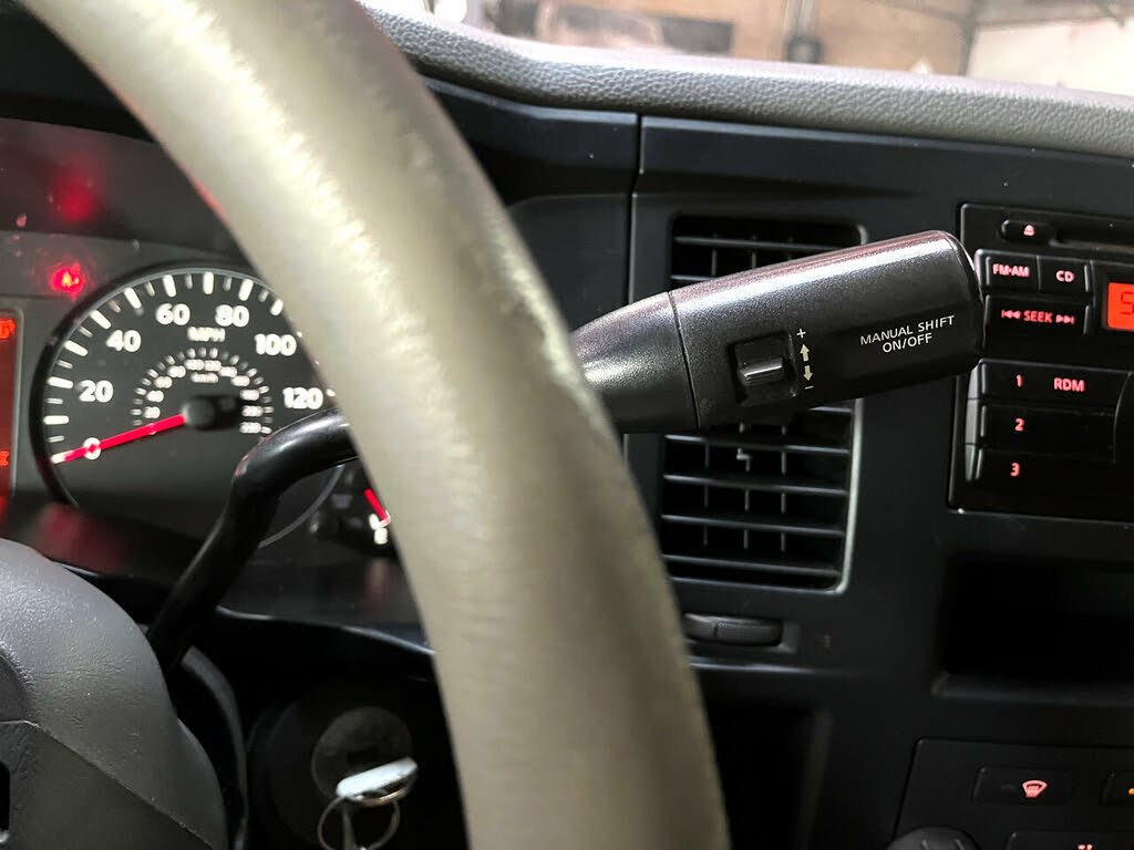 Used 2012 Nissan NV 3500 S RWD image 14
