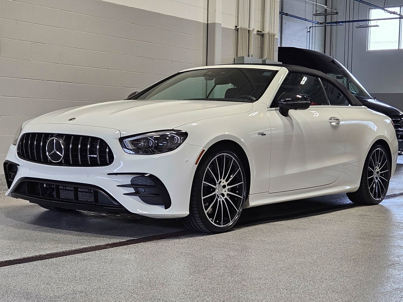 Used 2023 Mercedes-Benz E 53 AMG 4MATIC Cabriolet image 7