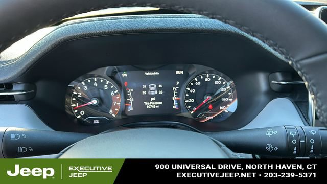 Used 2024 Jeep Compass Limited image 13