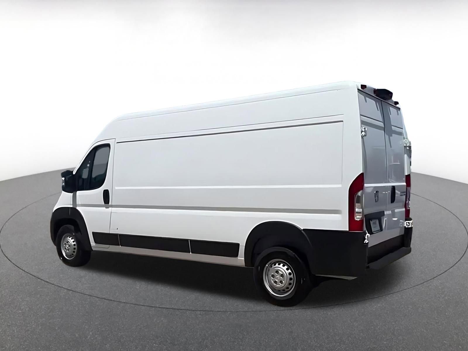 Used 2026 RAM ProMaster 2500 w/ Convenience Group FWD image 10