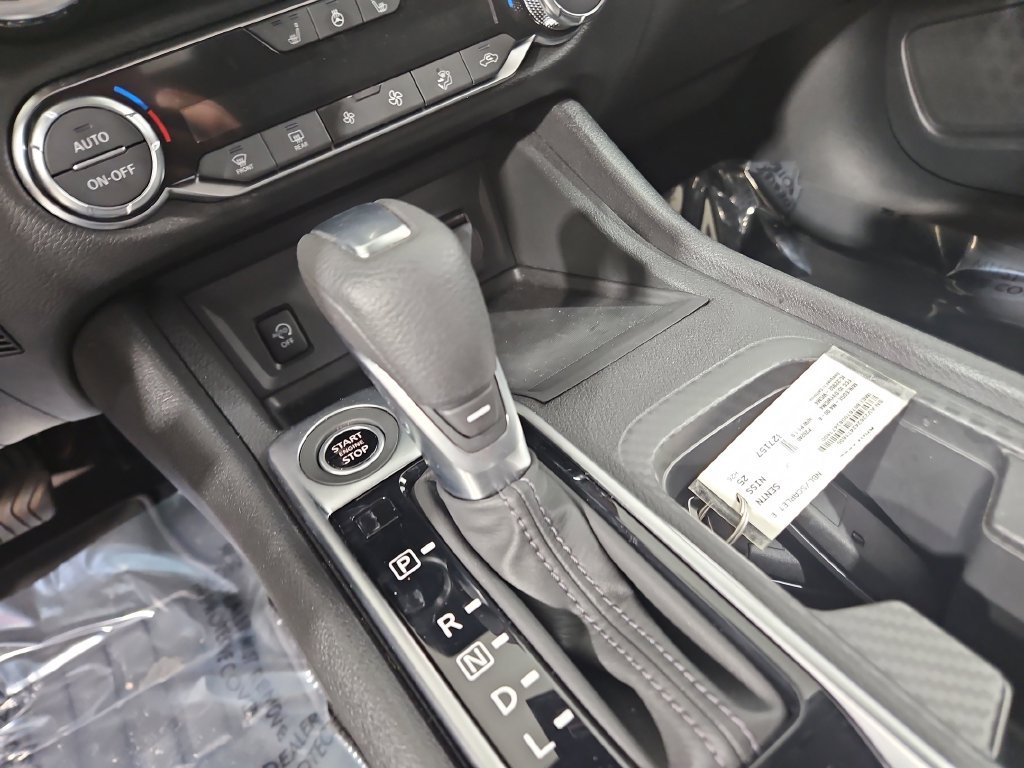 Used 2025 Nissan Sentra SV w/ All-Weather Package FWD image 23
