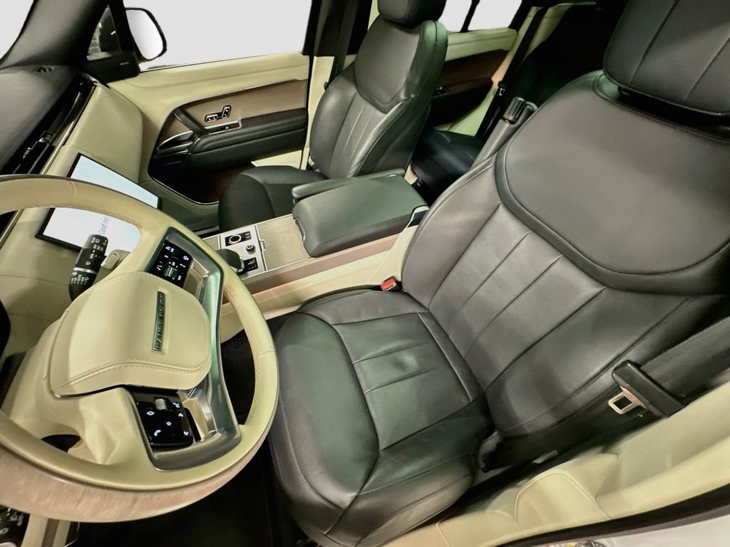 Certified 2023 Land Rover Range Rover SE AWD/4WD image 5