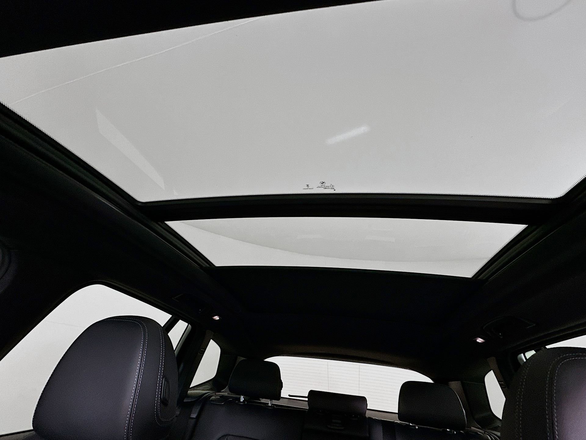 Used 2023 BMW X3 sDrive30i w/ M Sport Package image 23