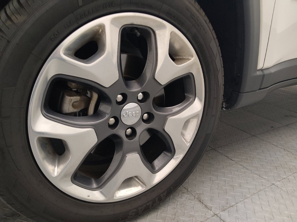 Used 2019 Jeep Compass Limited w/ Safety & Security Group AWD/4WD image 31