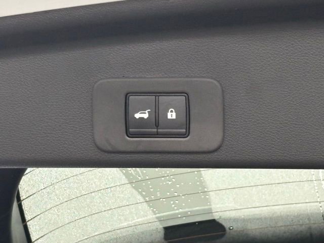 Used 2025 Nissan Murano Platinum w/ Cargo Package image 9