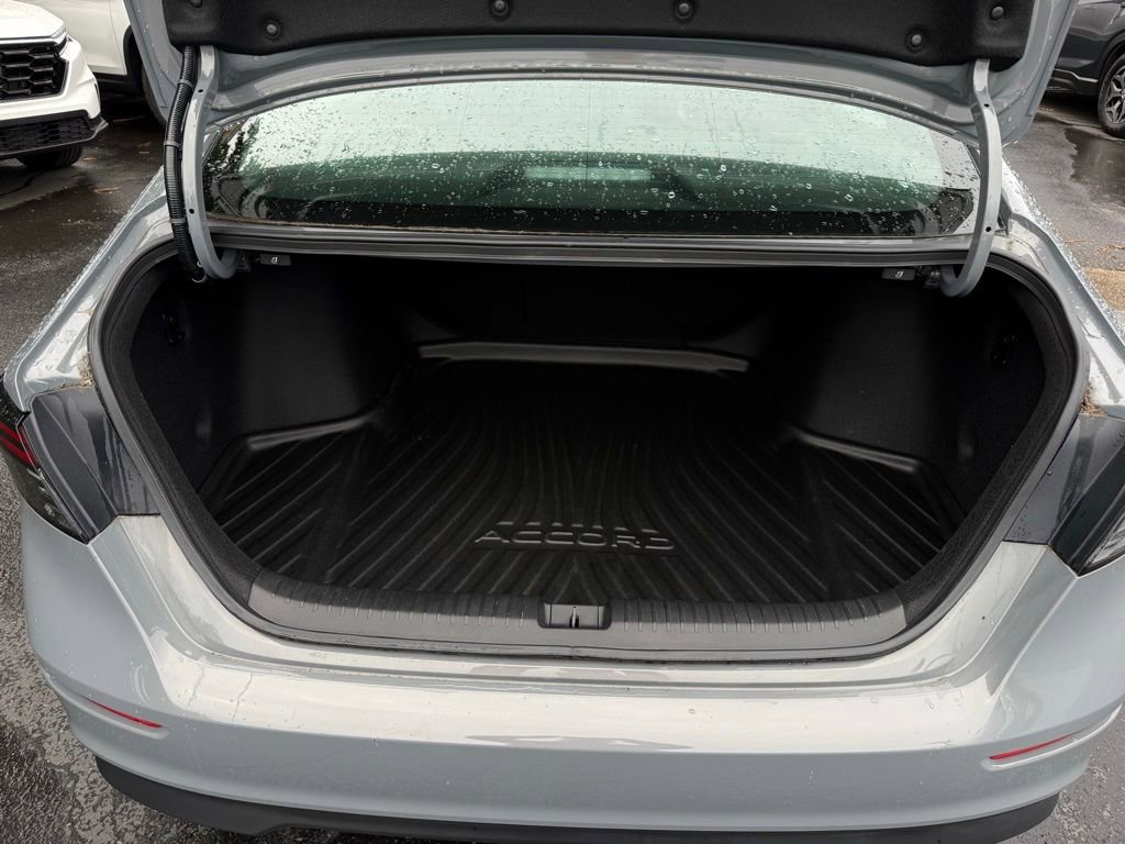 Used 2025 Honda Accord Sport image 12