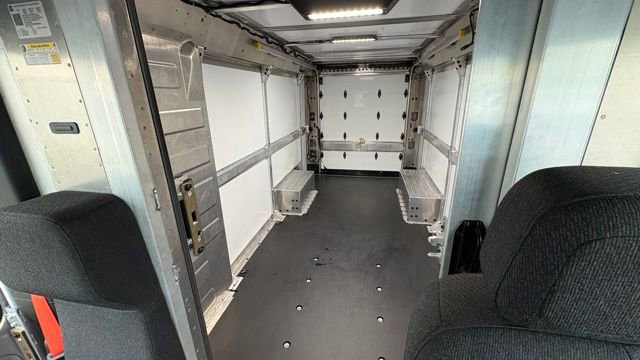 Used 2024 Chevrolet Brightdrop 600 w/ Battery Pack, Max Range AWD/4WD image 29